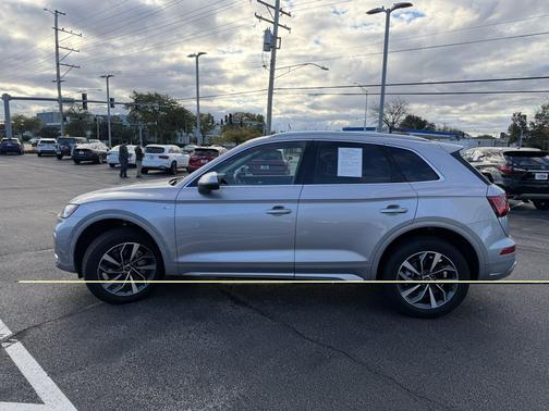 Florett Silver Metallic 2024 Audi Q5 45 S line Premium Plus