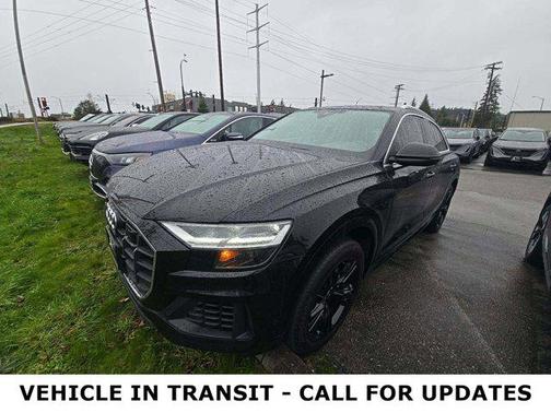 2022 Audi Q8 55 Premium Plus