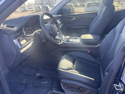 2022 Audi Q8 55 Premium Plus