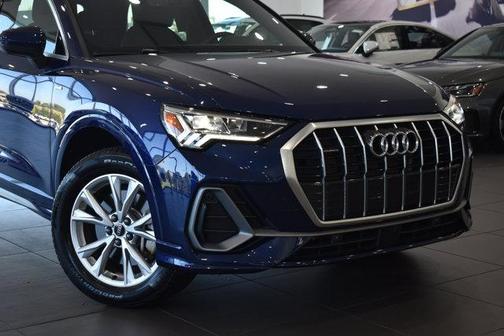 2024 Audi Q3 45 S line Premium Plus