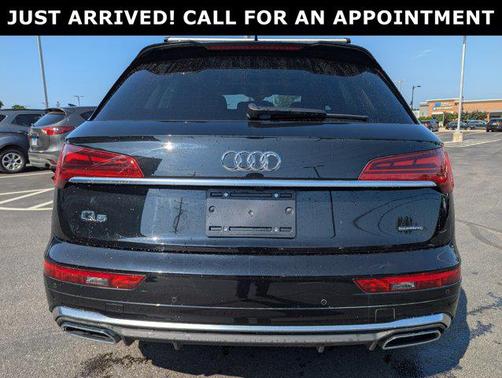 2023 Audi Q5 45 S line Premium