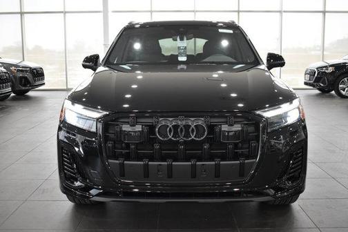2026 Audi Q7 55 Premium Plus