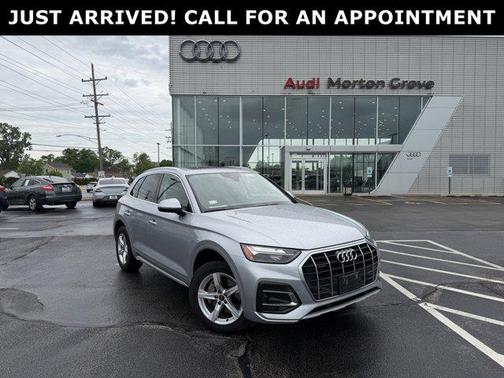 Florett Silver Metallic 2023 Audi Q5 40 Premium