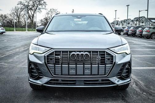 2025 Audi Q3 45 S line Premium Plus