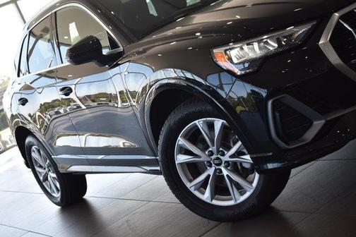 2022 Audi Q3 45 S line Premium