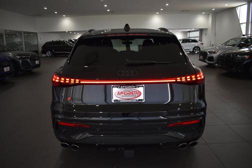 Mythos Black Metallic 2026 Audi SQ5 3.0T Premium Plus