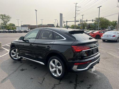 2023 Audi Q5 45 S line Premium Plus
