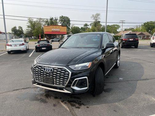 2023 Audi Q5 45 S line Premium Plus