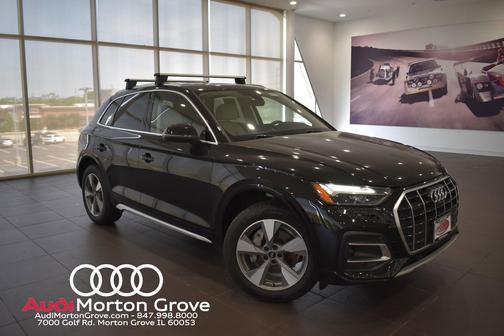 Mythos Black Metallic 2023 Audi Q5 40 Premium Plus