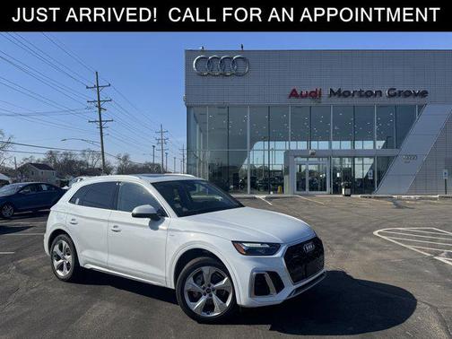 2022 Audi Q5 45 S line Premium Plus