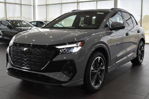 2025 Audi Q4 e-tron Premium Plus 55 quattro