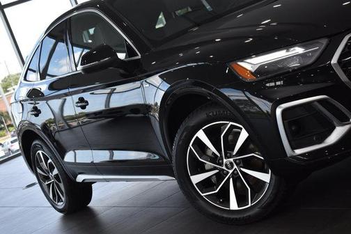 2023 Audi Q5 45 S line Premium