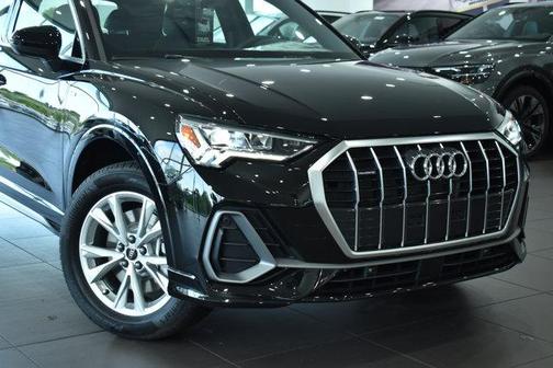 2025 Audi Q3 45 S line Premium Plus
