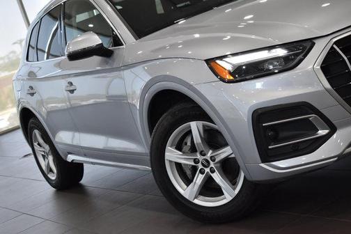 2022 Audi Q5 40 Premium