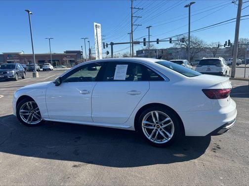 2023 Audi A4 45 S line Premium