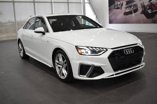 2023 Audi A4 45 S line Premium