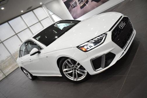2023 Audi A4 45 S line Premium