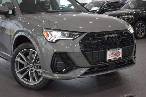 2025 Audi Q3 Premium 45 TFSI S line quattro Tiptronic