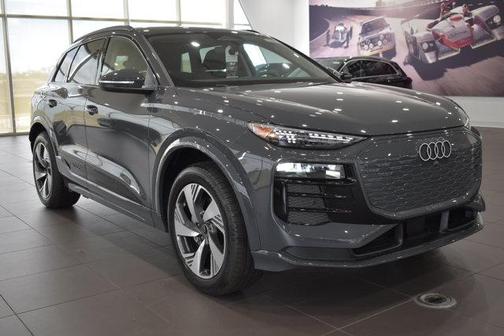 2025 Audi Q6 e-tron Premium Plus quattro