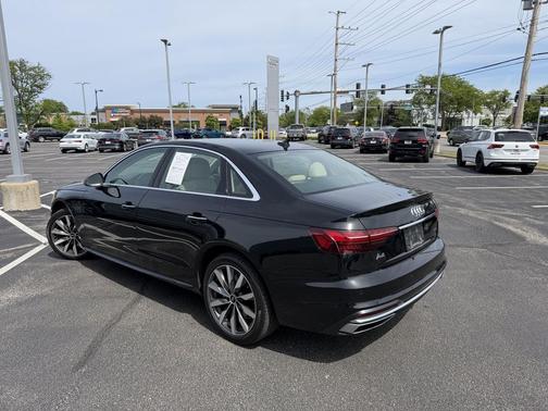 Mythos Black Metallic 2023 Audi A4 40 Premium Plus