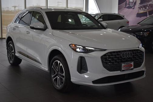 Arkona White 2026 Audi Q5 Premium