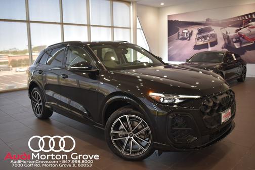 Mythos Black Metallic 2026 Audi Q5 Premium Plus TFSI quattro S tronic