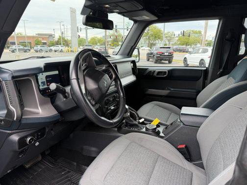 Carbonized Gray Metallic 2023 Ford Bronco Outer Banks