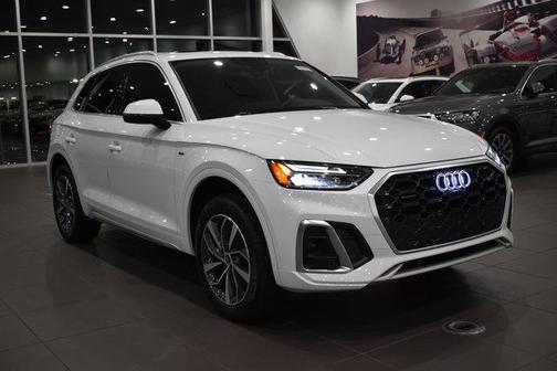 2023 Audi Q5 45 S line Premium Plus