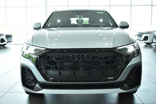 2025 Audi Q8 55 Premium Plus