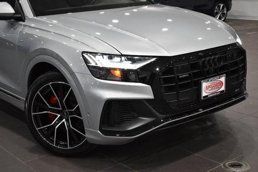 2023 Audi Q8 55 Premium Plus