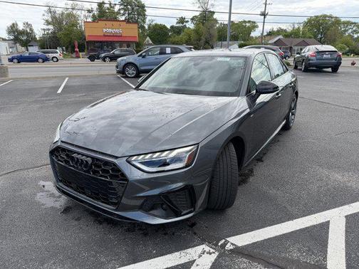 Daytona Gray Pearl Effect 2024 Audi A4 45 S line Premium Plus