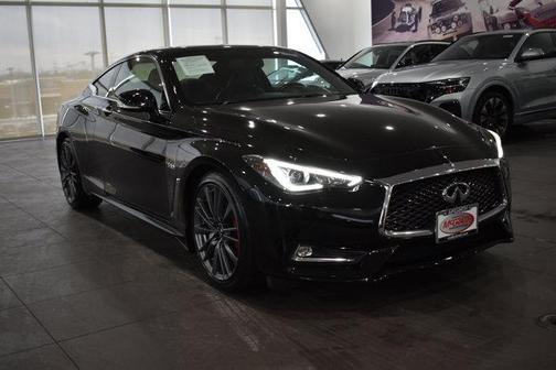2017 INFINITI Q60 3.0t Red Sport 400