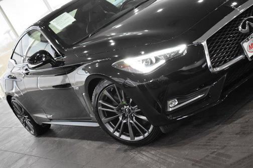 2017 INFINITI Q60 3.0t Red Sport 400