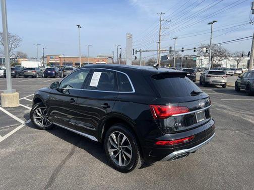 2023 Audi Q5 45 S line Premium Plus
