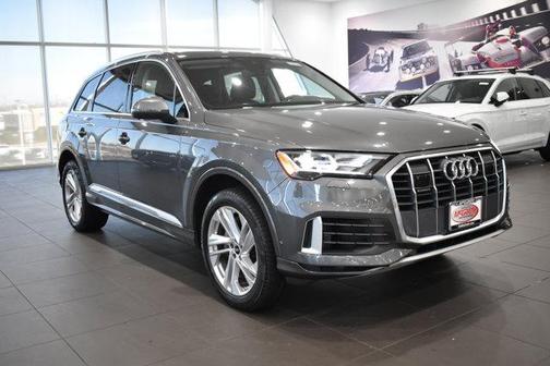2022 Audi Q7 55 Premium Plus