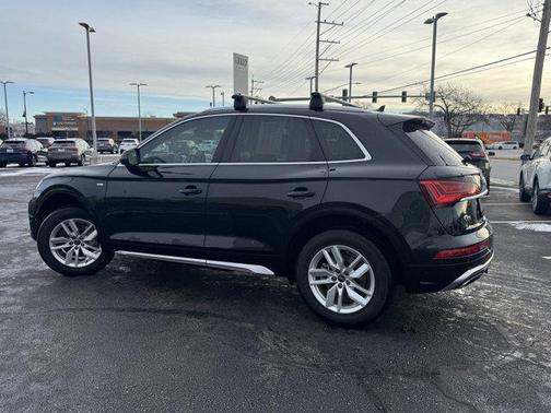2023 Audi Q5 45 S line Premium