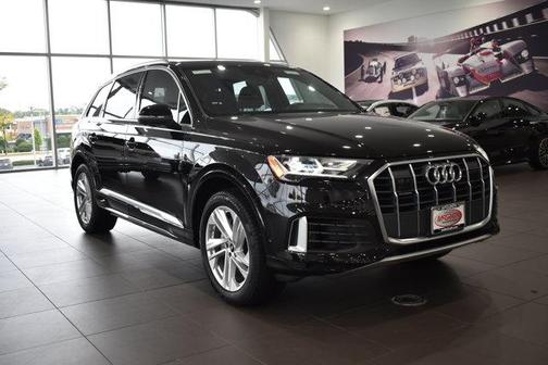 2022 Audi Q7 55 Premium Plus