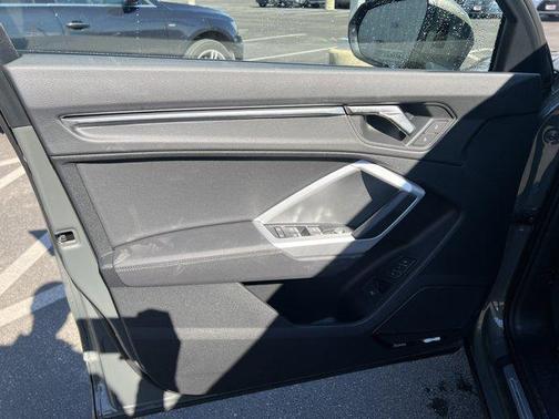 2024 Audi Q3 45 S line Premium Plus