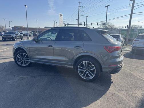 2023 Audi Q3 45 S line Premium Plus