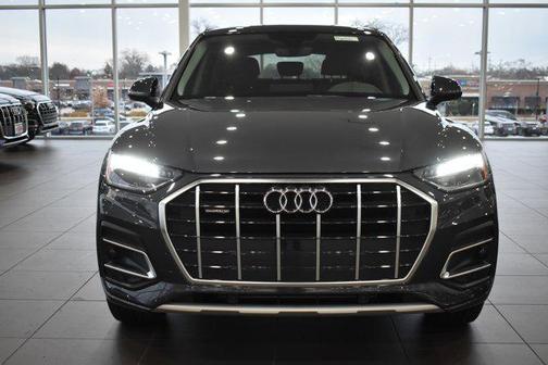 2023 Audi Q5 40 Premium