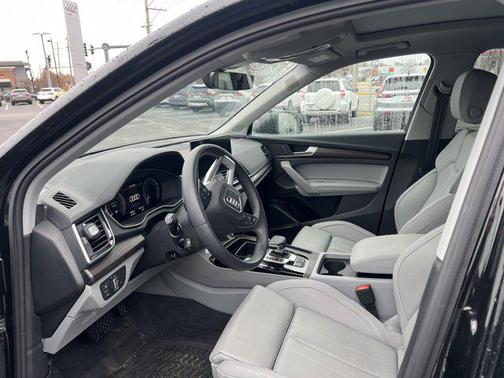 2024 Audi Q5 55 S line Premium Plus