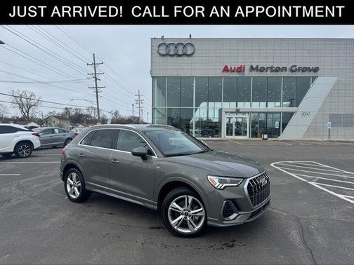 2023 Audi Q3 45 S line Premium Plus