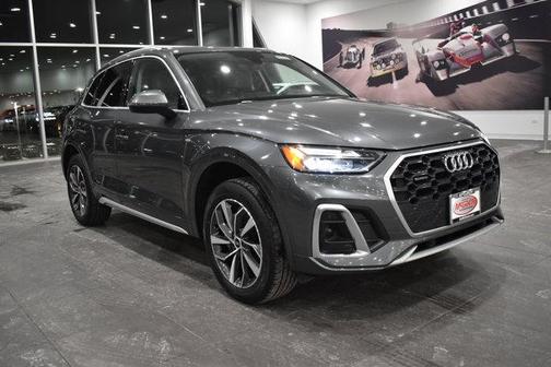 2023 Audi Q5 45 S line Premium Plus