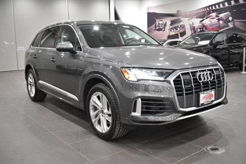 2024 Audi Q7 55 Premium Plus