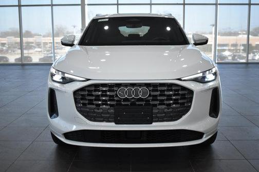 2025 Audi Q5 Premium Plus TFSI quattro S tronic