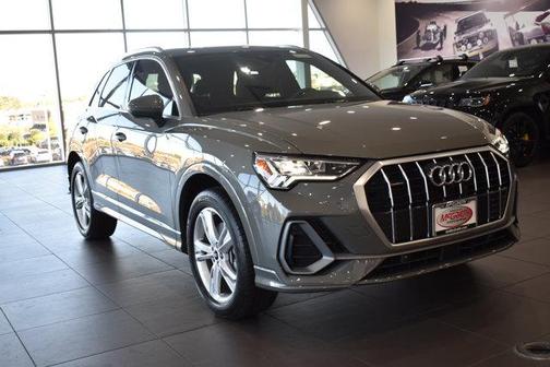 2022 Audi Q3 45 S line Premium Plus