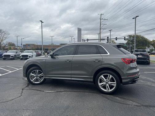 2022 Audi Q3 45 S line Premium Plus