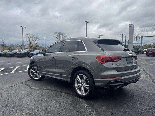 2022 Audi Q3 45 S line Premium Plus