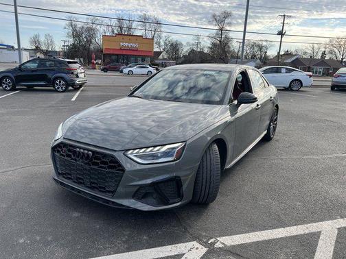 2023 Audi S4 Premium Plus TFSI quattro Tiptronic