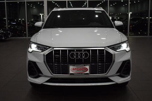 2022 Audi Q3 45 S line Premium Plus